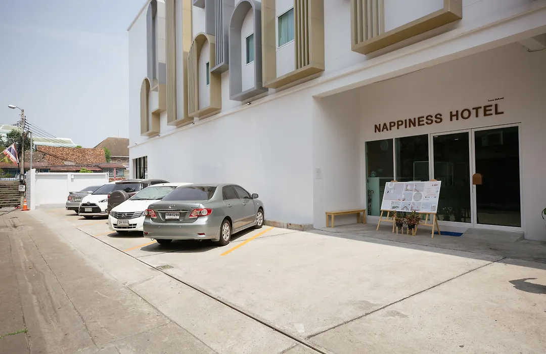 Nappiness Hotel-1